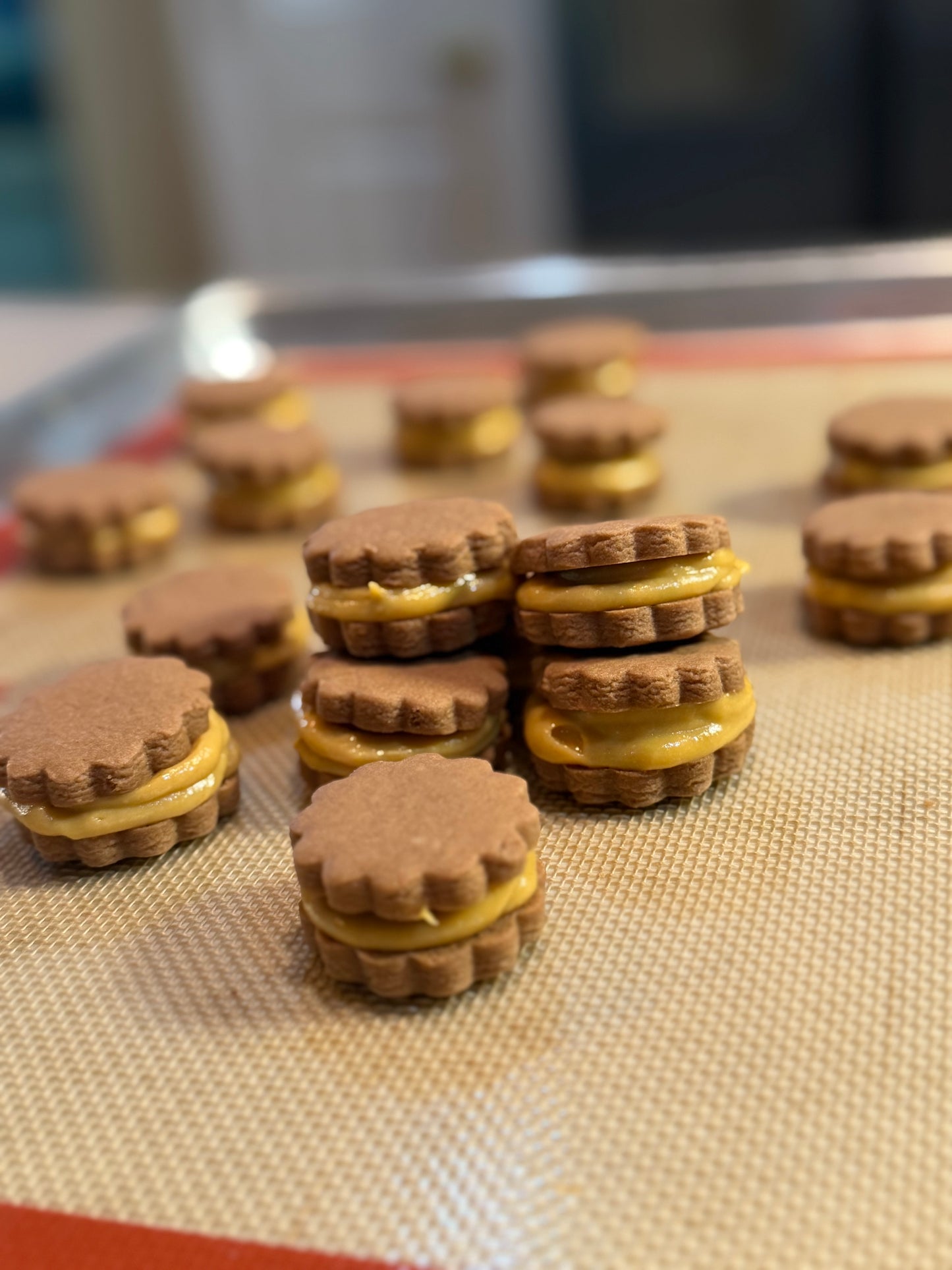 Box Alfajores 🍫/manjar de Lúcuma Pick up only
